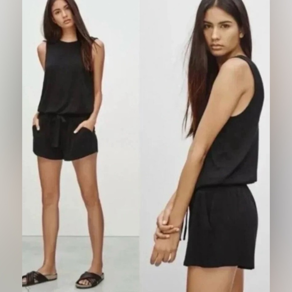 Wilfred Free Izabel Black Romper Women’s XS Shorts Aritzia Summer Beach Summer